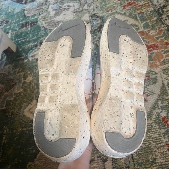 Gray Nike athletic shoes with splatter paint main image 8